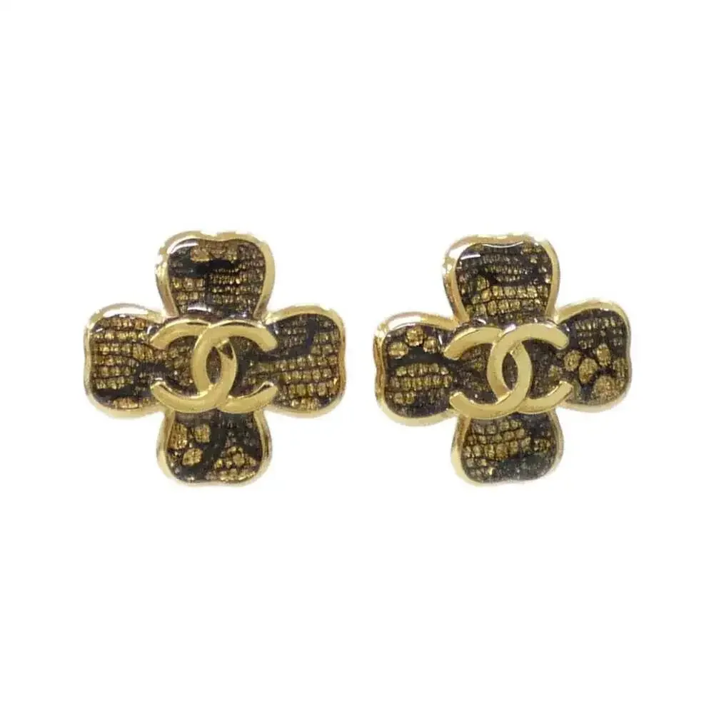 Chanel Earrings Gold-Tone Metal #247069C12B